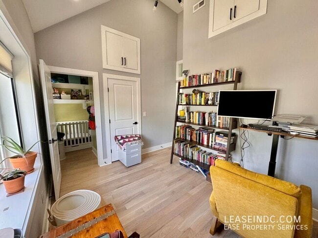 Building Photo - 1273 Simms Pl NE