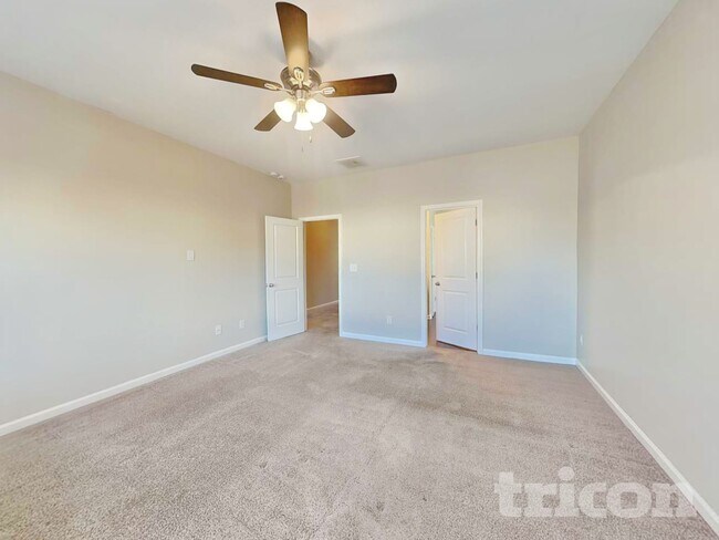 Building Photo - 3663 Shale Ln SE