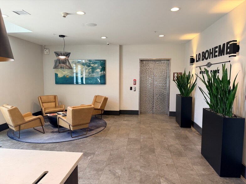 Front Lobby - 3950 Ohio St