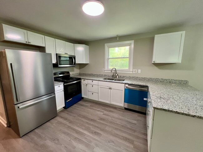 Building Photo - 157 Quail Dr