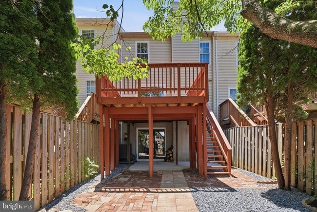 Building Photo - 417 Sternwheeler Ct