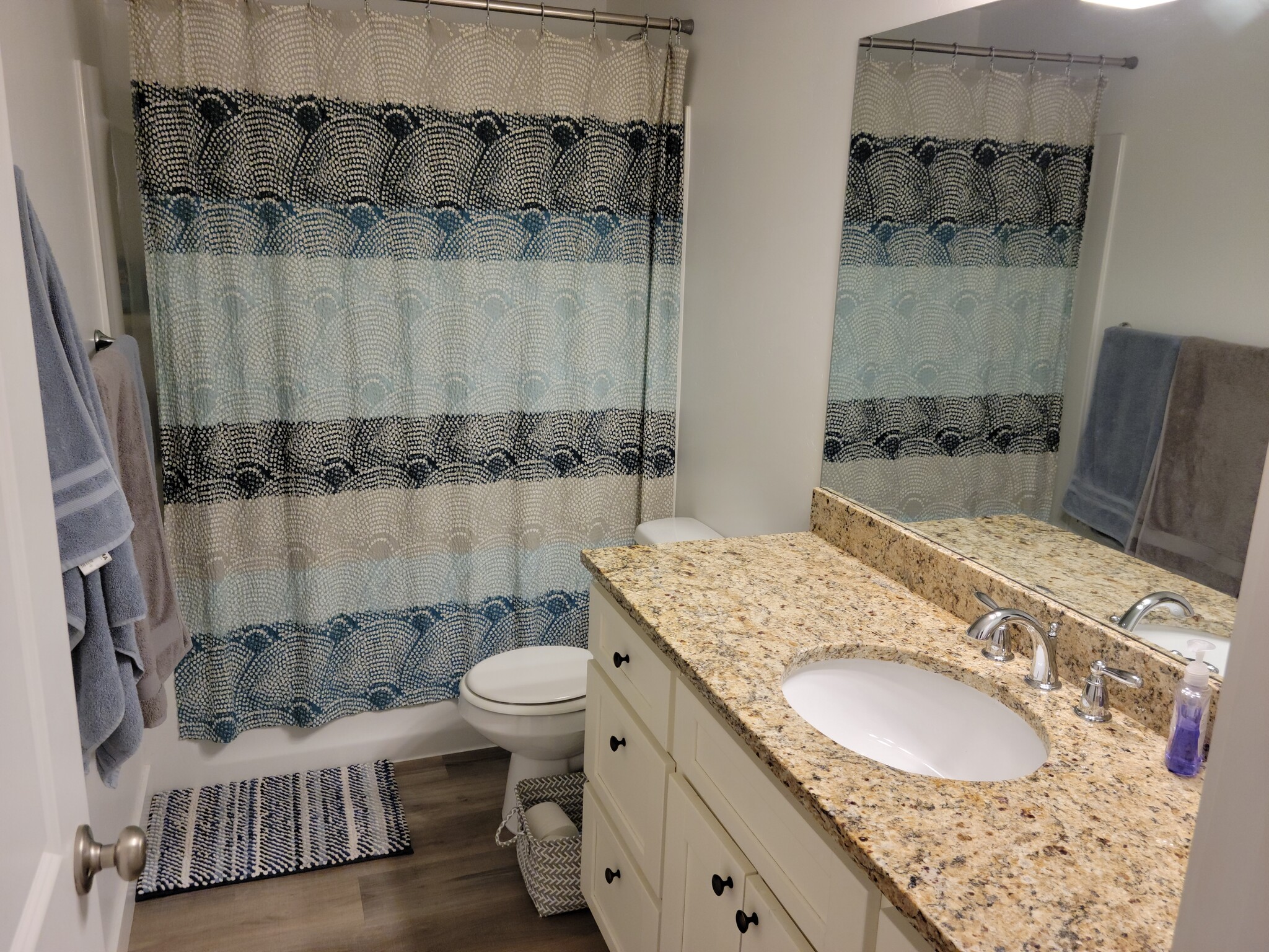 Basement Full Bathroom - 3013 South Red Pine Drive