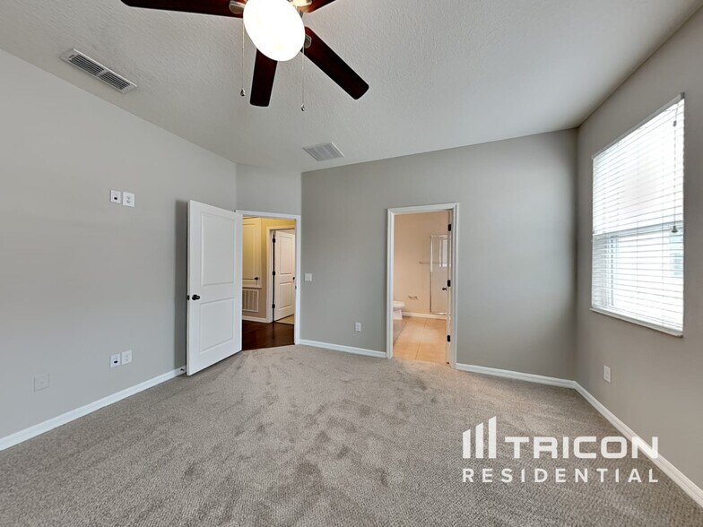 Building Photo - 3208 Macintosh Rd