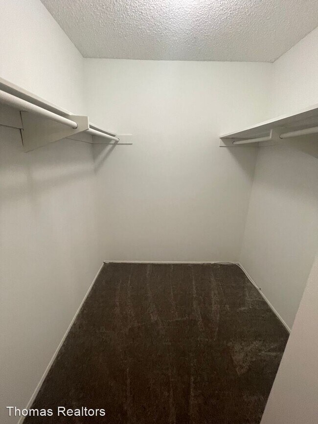 Building Photo - 4 br, 2.5 bath House - 2777 Lancha Street