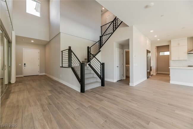 Building Photo - 5073 Slatestone St