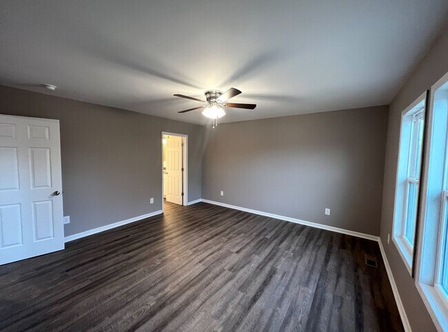 Building Photo - For Rent Davidson County