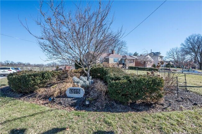 Building Photo - 4915 Brownsville Rd