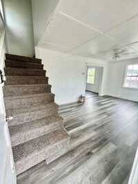 Building Photo - 2 Bedroom Single-Family Home in Bellefonte – Available August 1