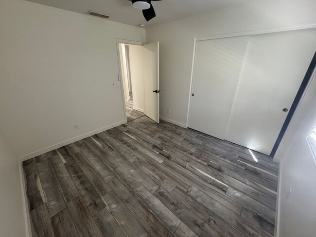 Building Photo - 9155 W Villa Rita Dr
