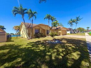 Building Photo - 1137 SW 149th Ln