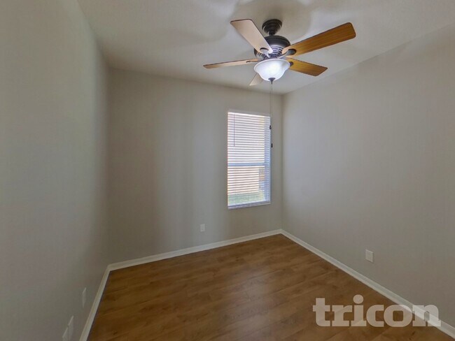 Building Photo - 10337 Avelar Ridge Dr