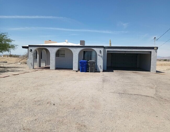 Building Photo - 2373 Oahu Ln