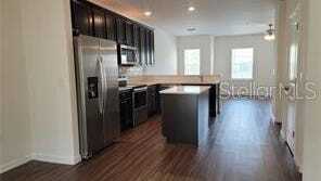 Building Photo - 5520 Angel Fish Ct