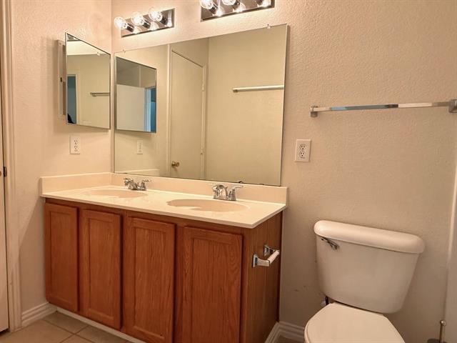 Building Photo - 932 White Dove Dr