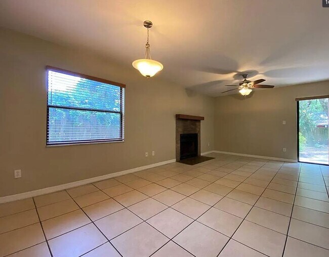 Building Photo - 3254 Howell Branch Rd