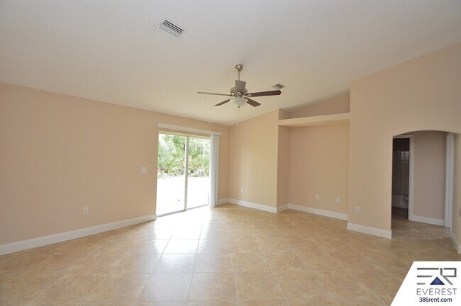 Building Photo - 9 Prince Kaarel Ln