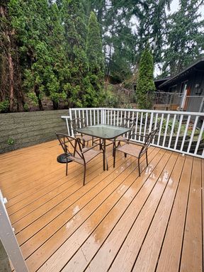 Building Photo - Newly Remodeled Beautiful and Spacious Shoreline Home