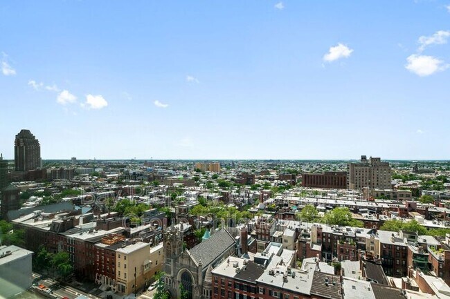 Building Photo - 1810 Rittenhouse Square