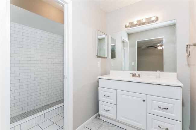 Building Photo - 353 Florida Pkwy