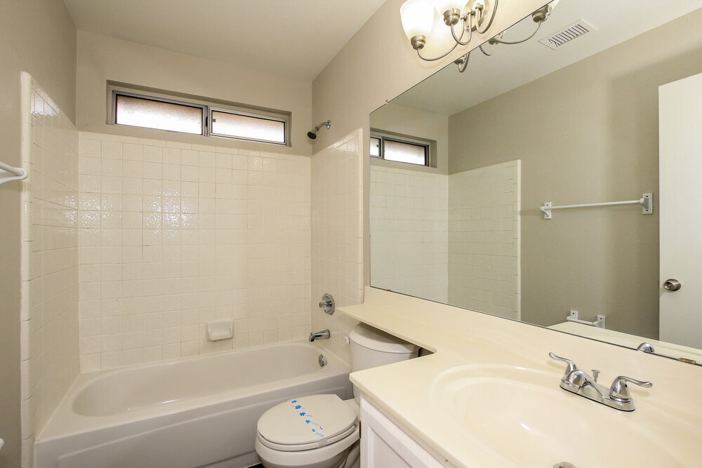 Building Photo - 3630 W Escuda Dr