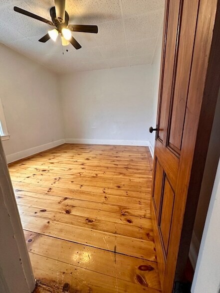 Building Photo - 11 Dupont St