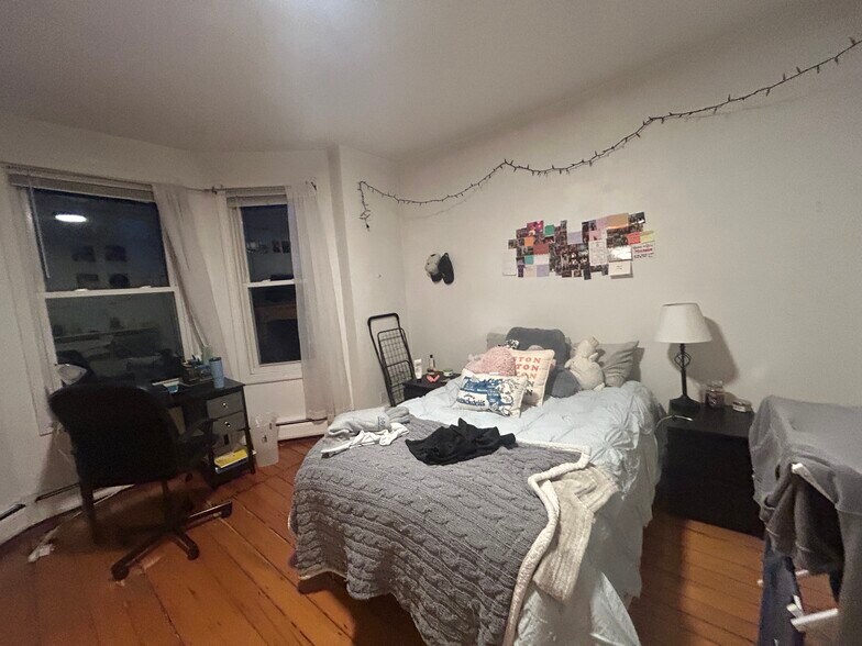 Building Photo - 52 Delle Ave