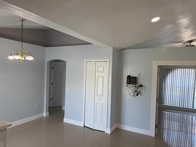 Building Photo - 1109 Lavaur Ct