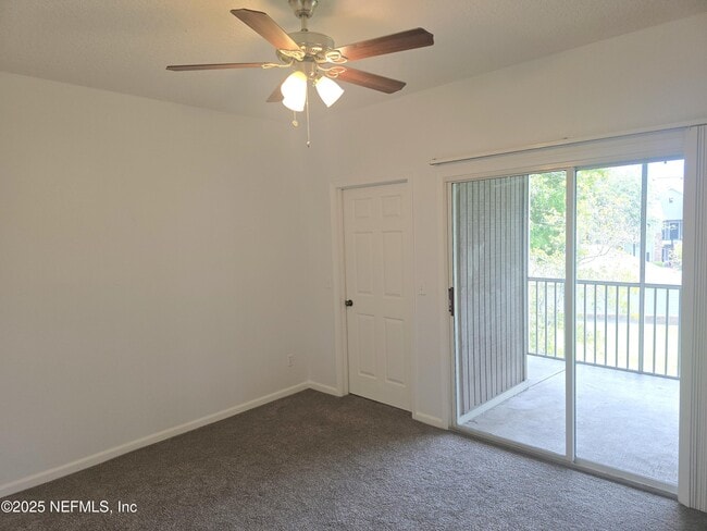 Building Photo - 10000 GATE Pky