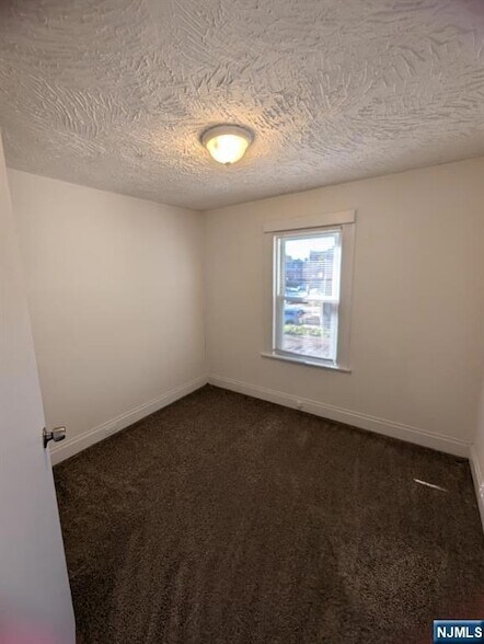 Building Photo - 167 Johnson Ave