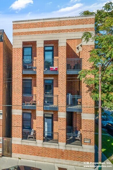 Building Photo - 1401 W Altgeld St