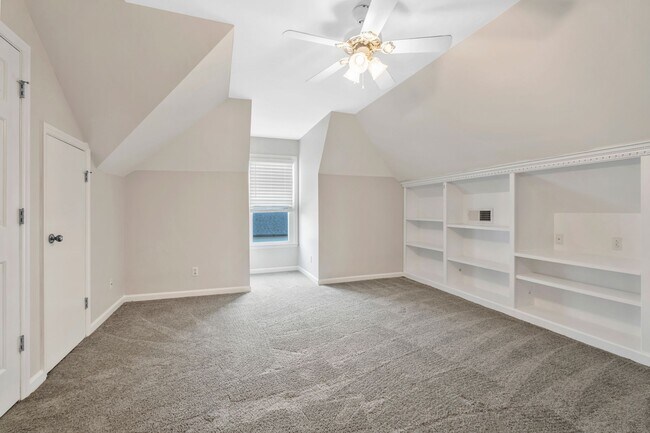 Building Photo - 375 Natchez Trace Ct