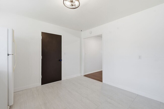 Building Photo - 7610 E 21st Pl