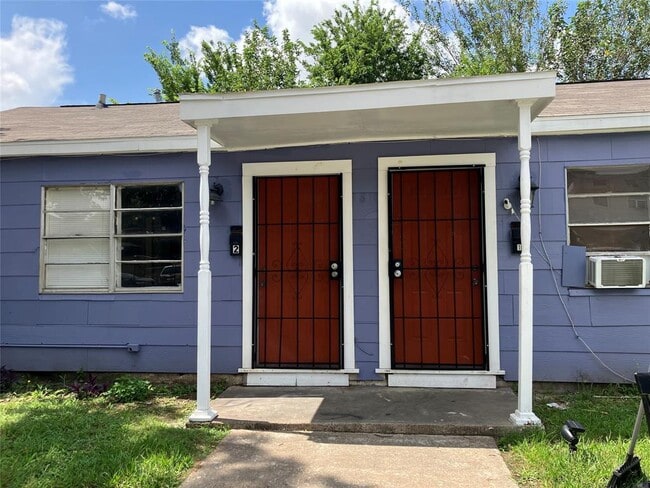Primary Photo - 3810 New Orleans St