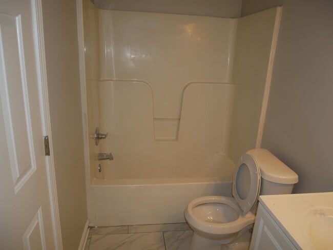 Building Photo - 4651 Addington Dr