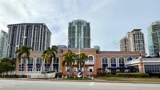 Building Photo - 275 1st Ave S