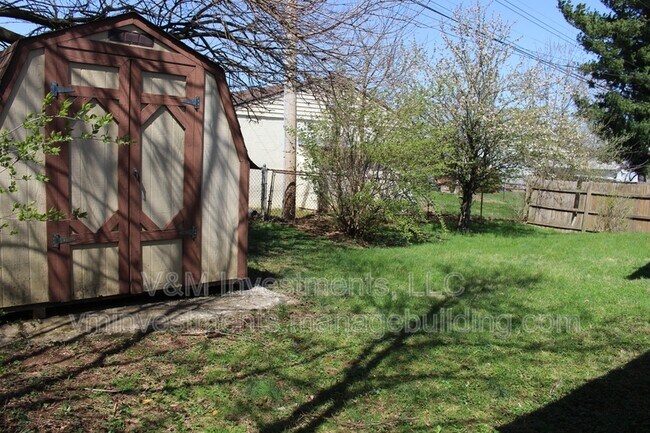 Building Photo - 3837 Wem Dr