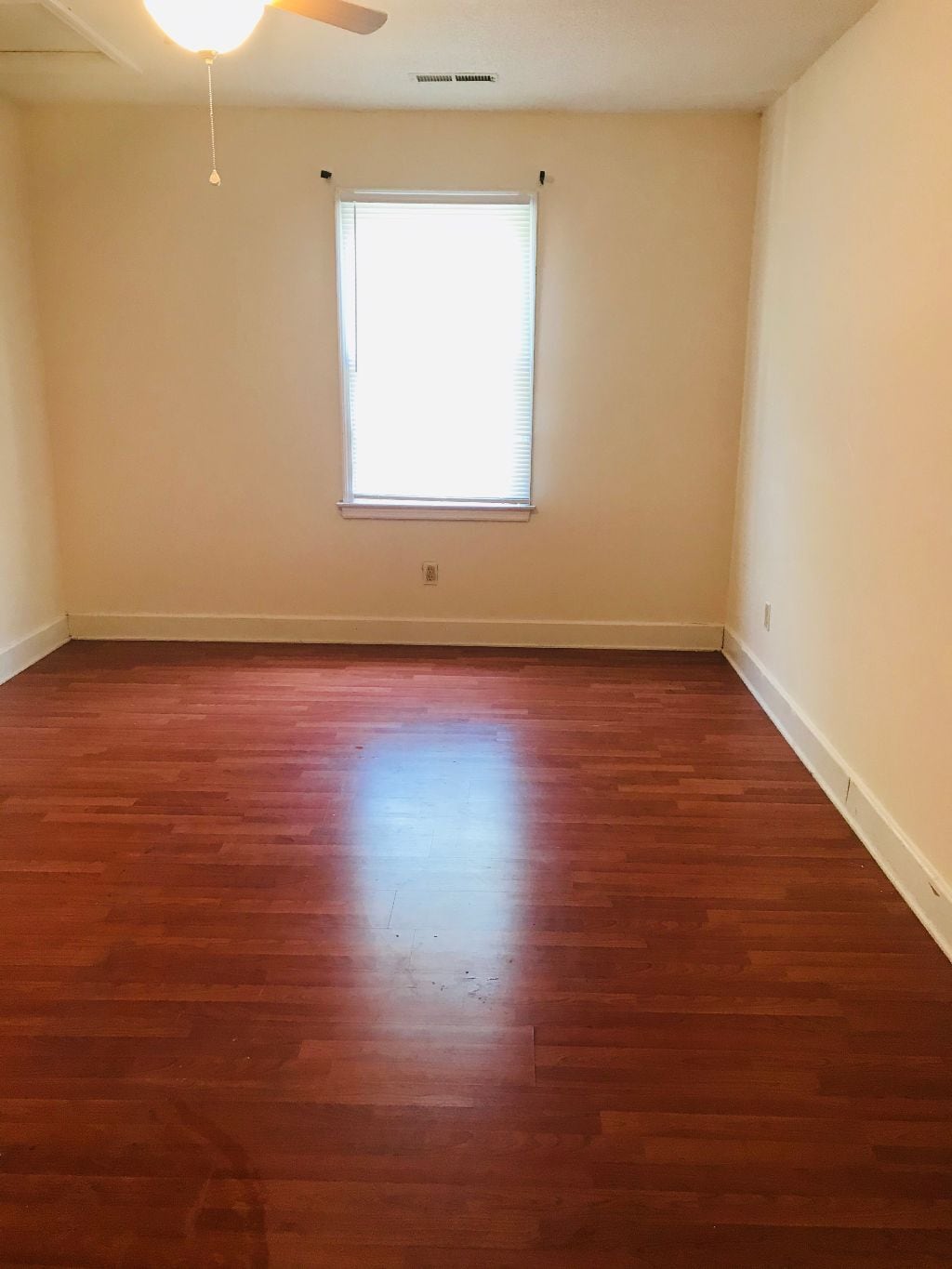 Bed 1 - 61 Cooper St