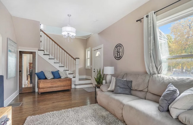 Building Photo - 1035 Jackson St NW