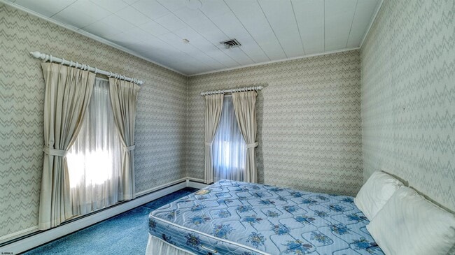 Building Photo - 549 Tuckahoe Rd