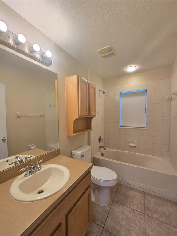 Building Photo - 10303 Avelar Ridge Dr