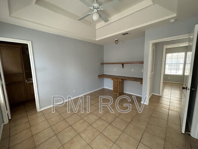 Building Photo - 2508 Toledo Ave