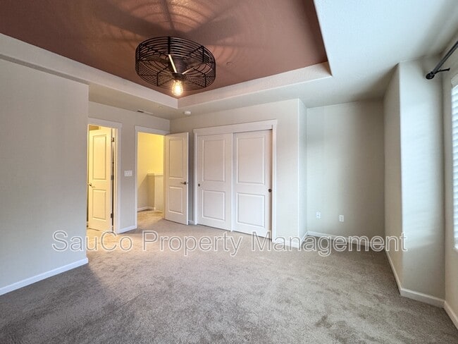 Building Photo - 175 NE 80th Ave