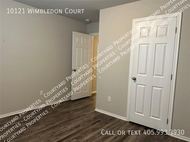 Building Photo - 10121 Wimbledon Ct