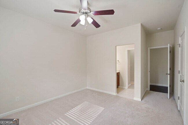 Building Photo - 2680 Ogden Trl