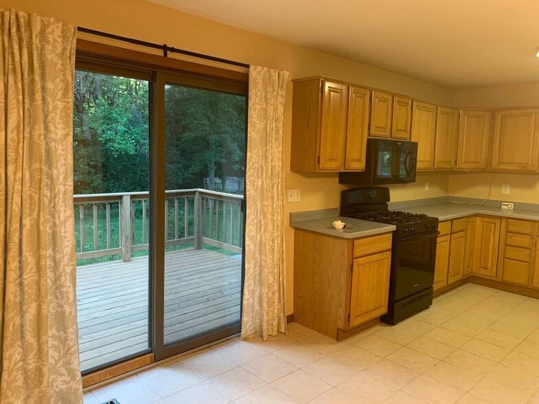 Building Photo - W13567 Woodland Way