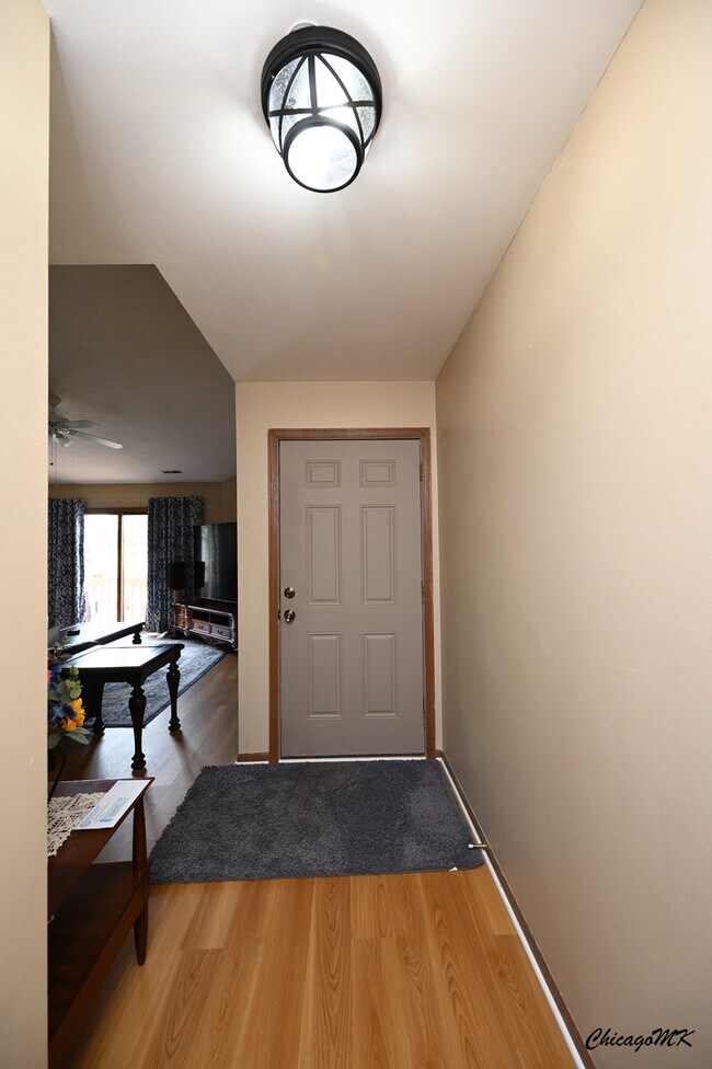 Building Photo - 340 Woodridge Cir