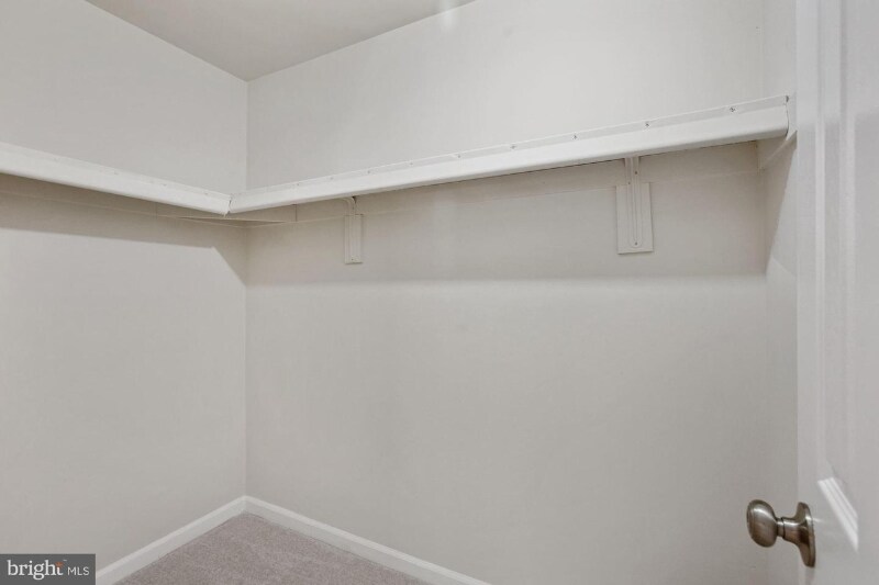 Building Photo - 5372 Bedford Terrace