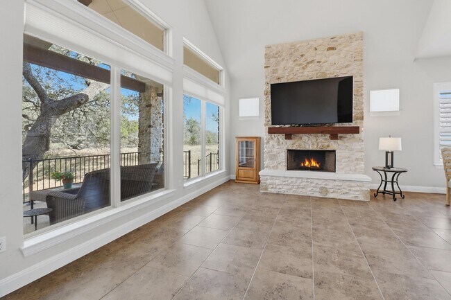 Building Photo - 108 Gemstone