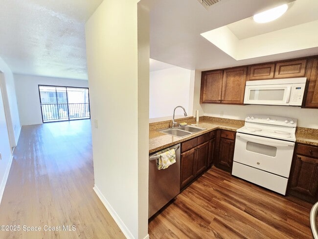 Building Photo - 1079 Ellen Ct