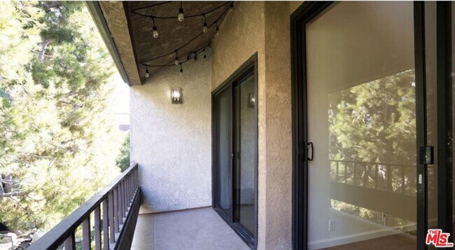 Building Photo - 8675 Falmouth Ave